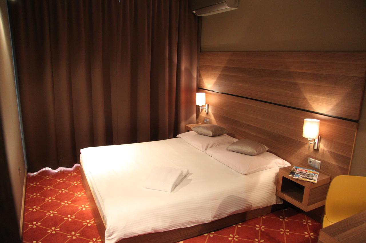 זגלוביצה Hotel Dunajec מראה חיצוני תמונה